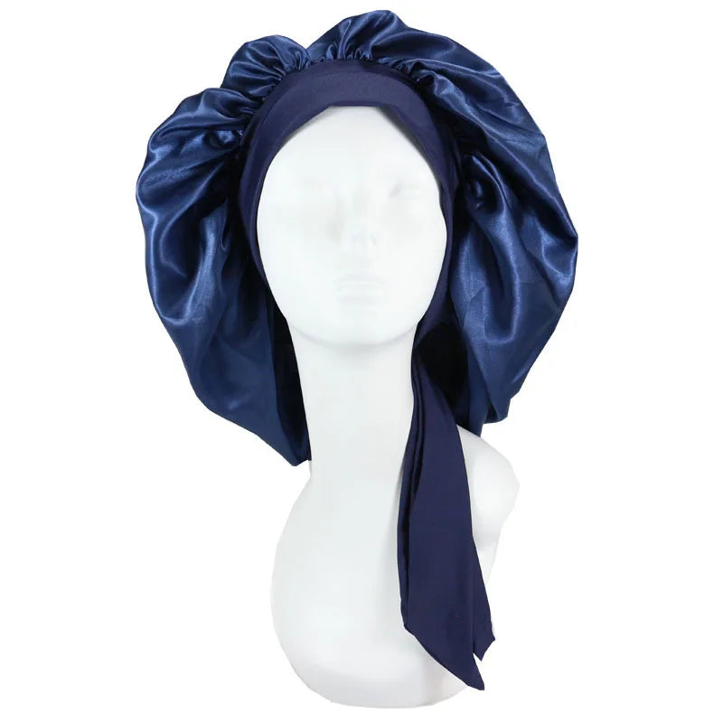 Bonnet en satin bleu avec bande réglable, conçu pour protéger les cheveux bouclés, frisés et crépus pendant la nuit et le jour