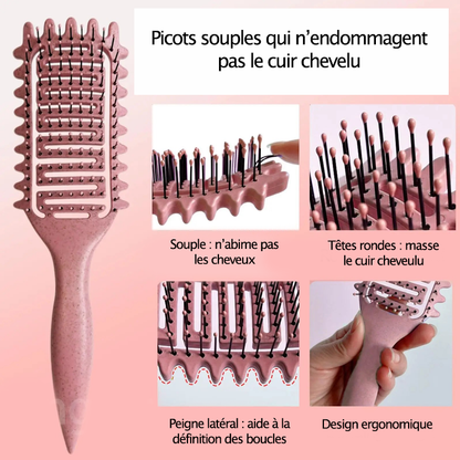 Brosse Curly avec poils flexibles et design creux, signée Bouclettes Rebelles, idéale pour démêler et définir les cheveux bouclés, frisés et crépus parfait pour les routines